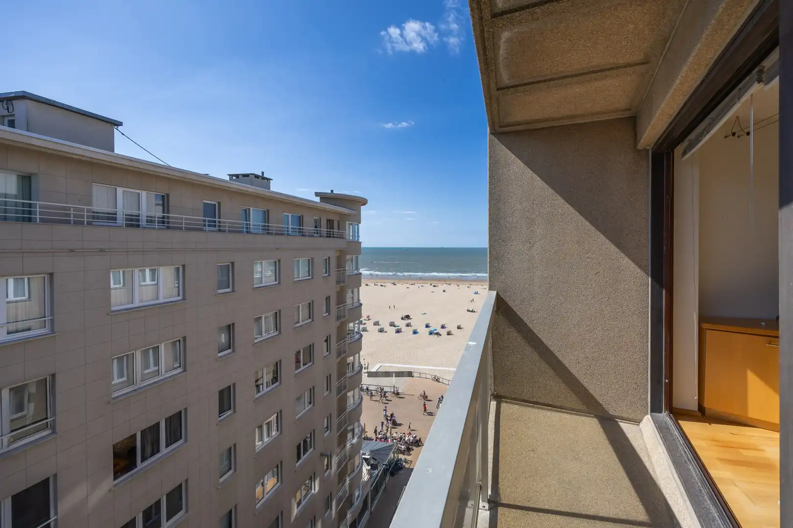 Appartement te koop foto {{pictureIndex}}