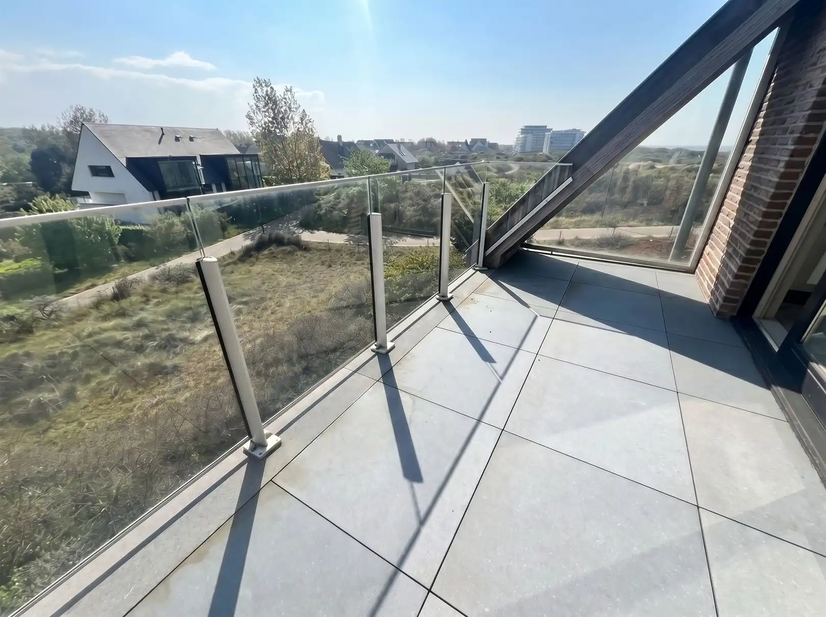 Prachtig gelegen duplex appartement met unieke zichten foto {{pictureIndex}}