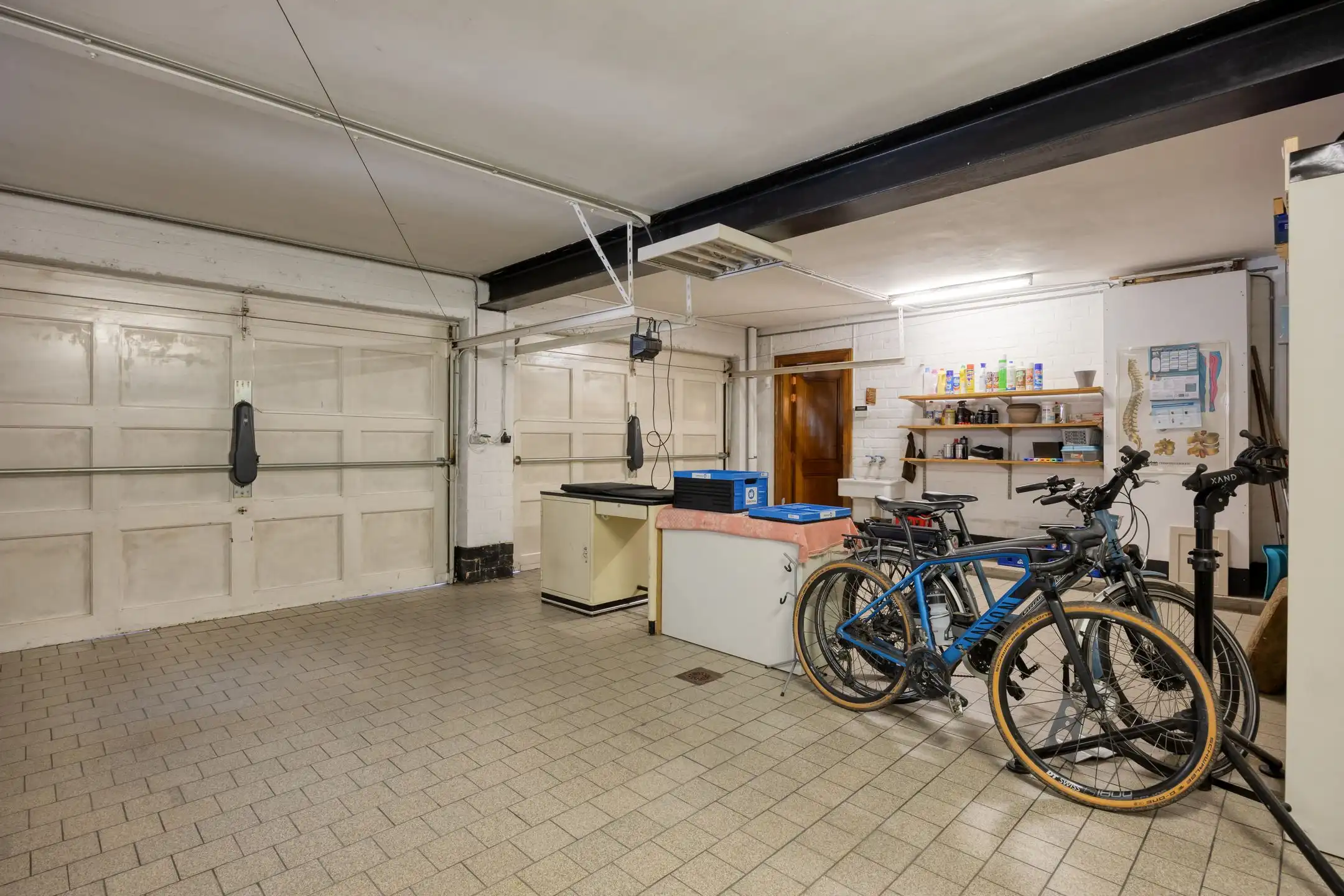 Karaktervolle villa: verwarmd zwembad & praktijkruimte foto 21