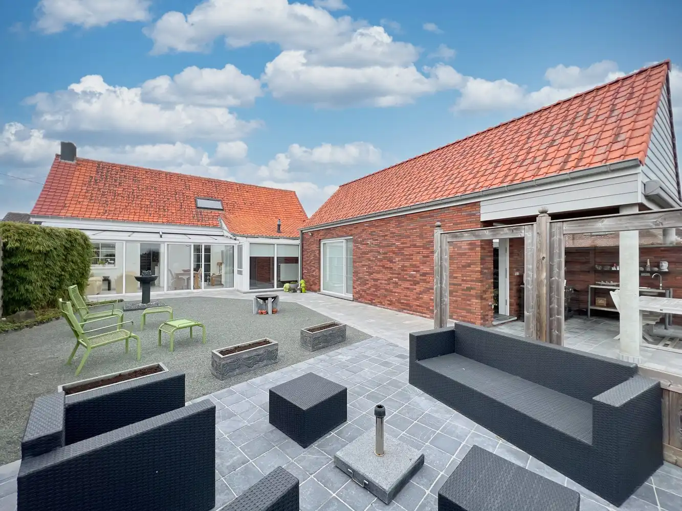 Topper! Ruime gezinswoning op 1640m² met garage! foto 17