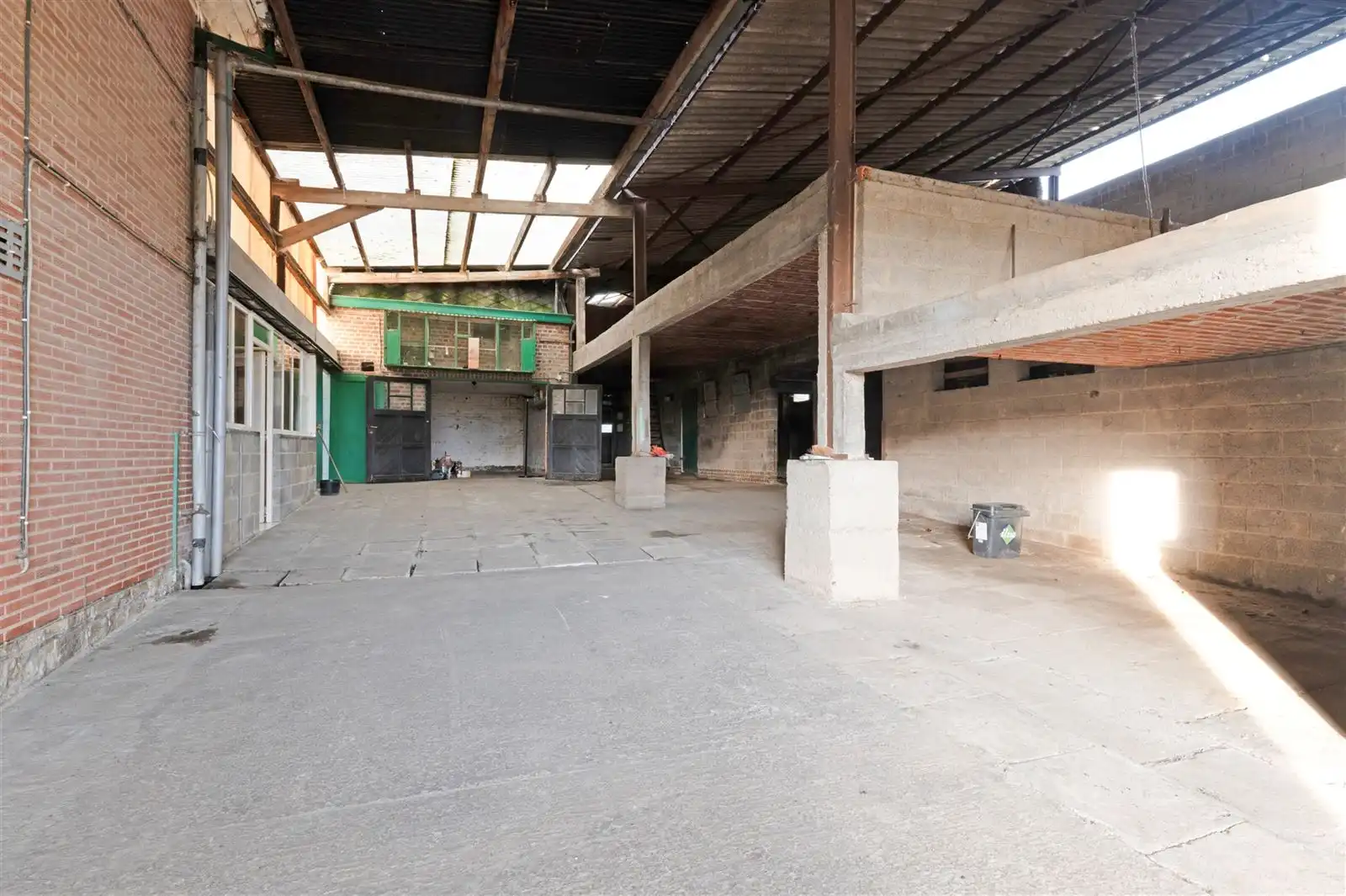 Landelijke woning met eindeloze mogelijkheden! foto 15