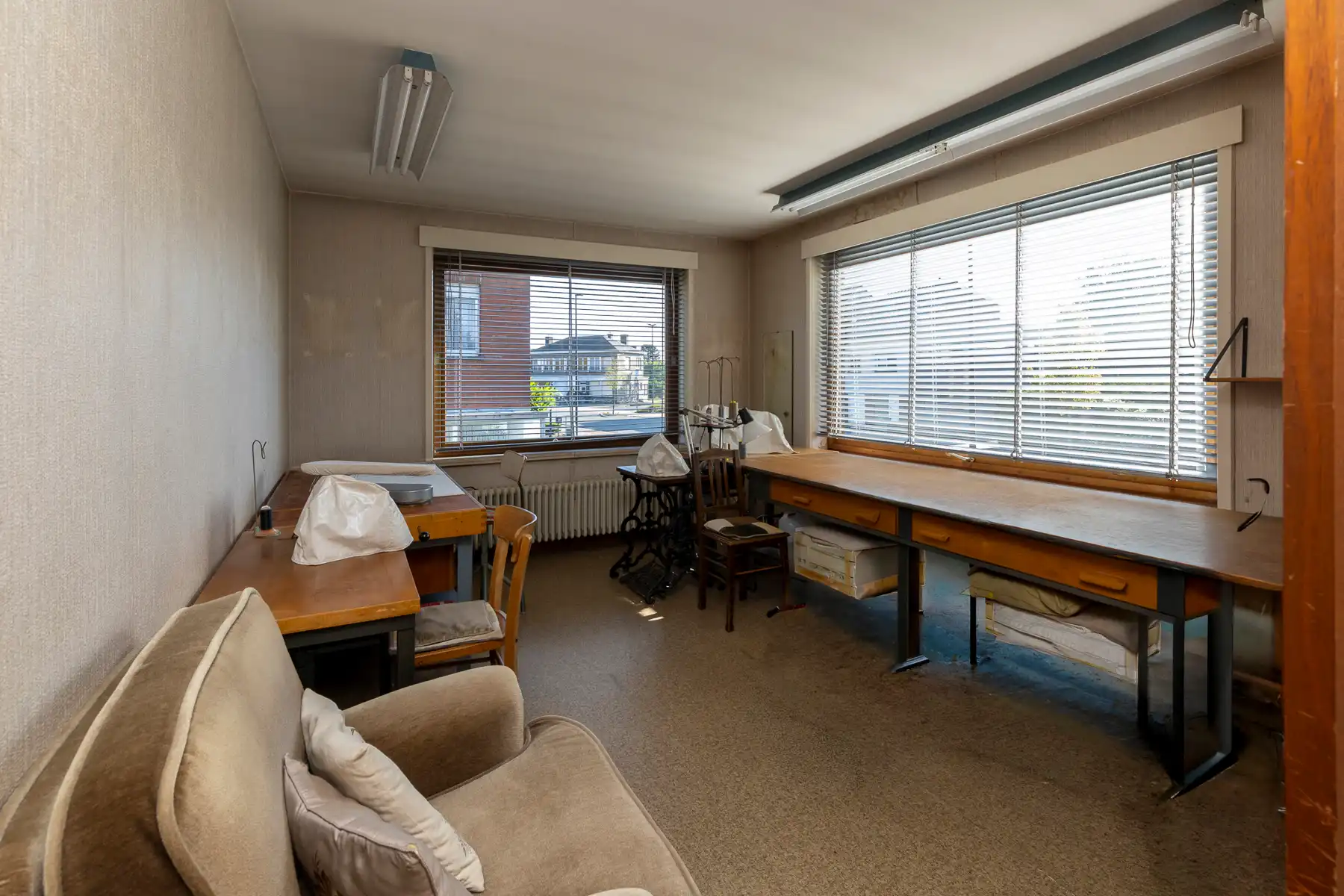 Ruime woning met 5 kamers op toplocatie! foto 8