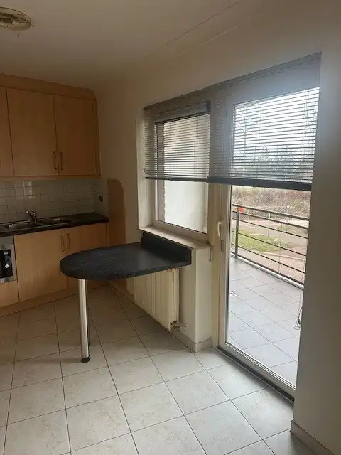 Ruim en lichtrijk appartement (127 m²) in het centrum van Overpelt foto 6