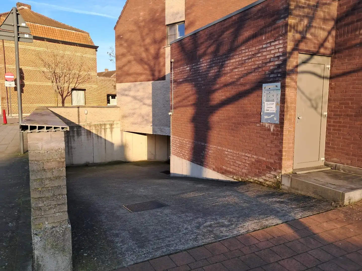 Garagebox op centrale ligging te Assebroek foto 4