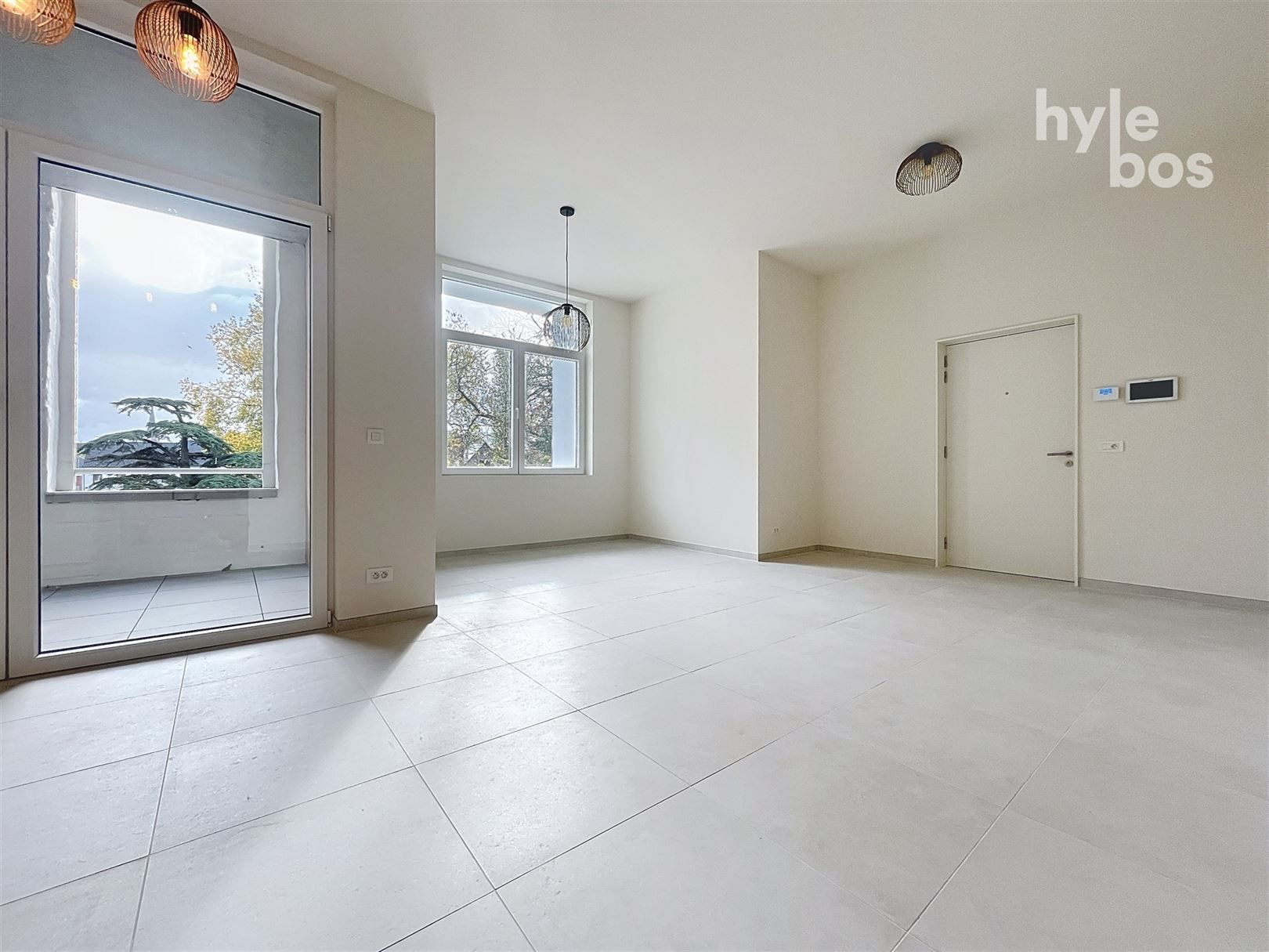 Nieuwbouw appartement met 2 slaapkamers & parking foto 4