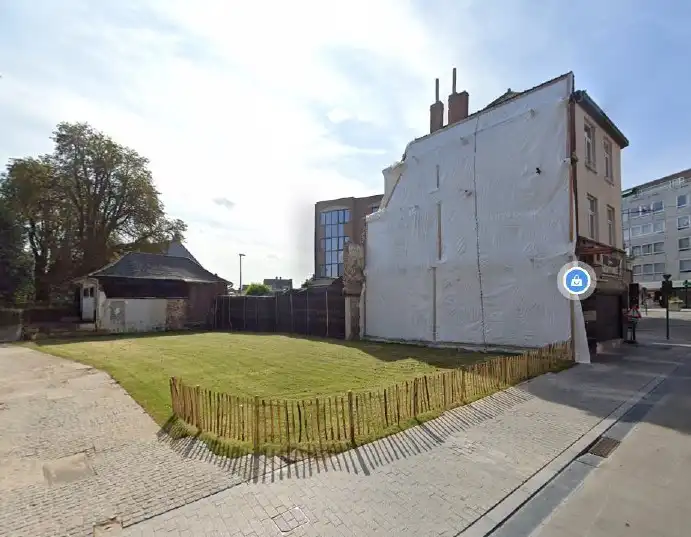 Projectgrond foto {{pictureIndex}}