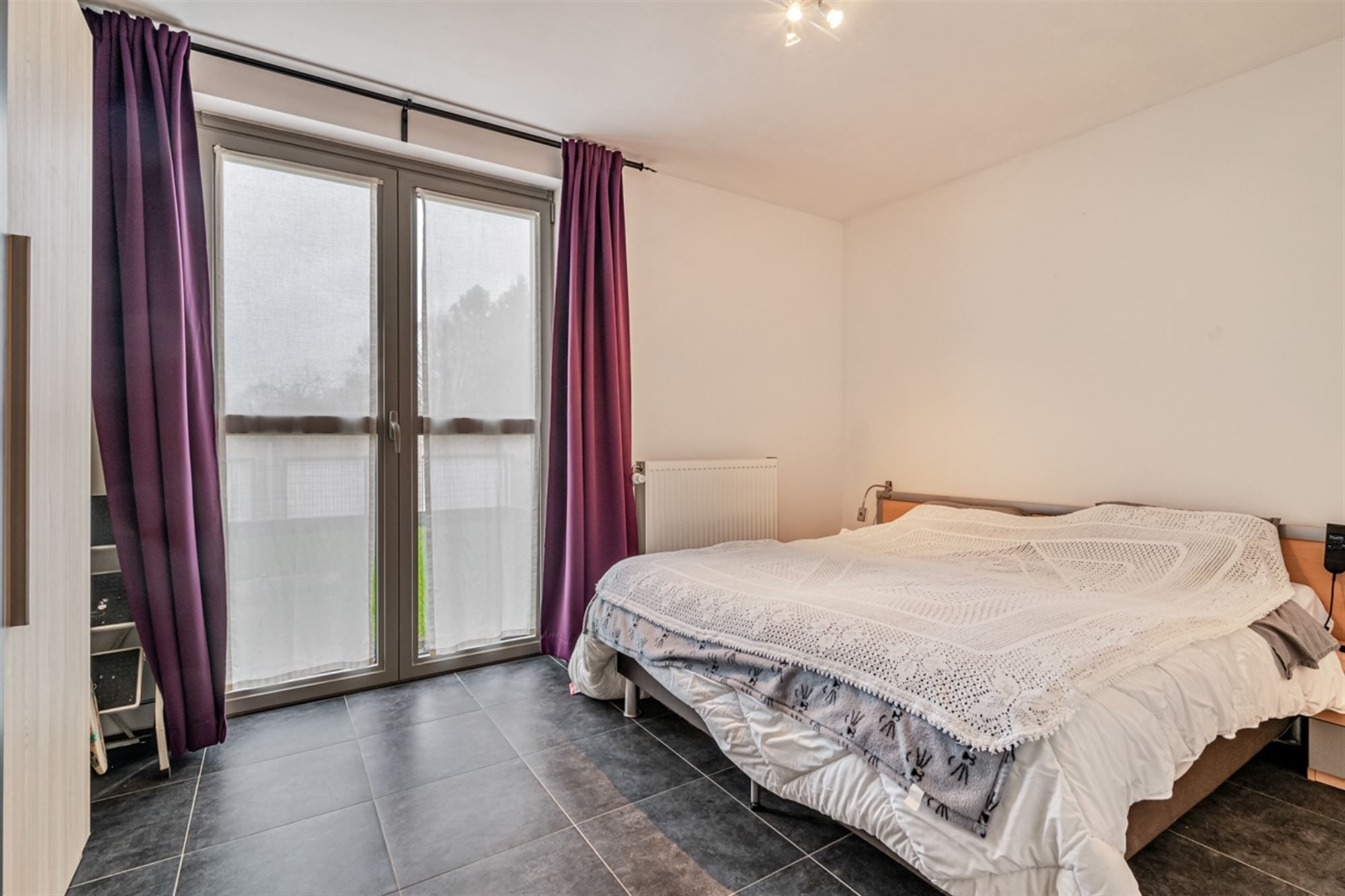 Gelijkvloers appartement met tuin en 2 slaapkamers foto 9