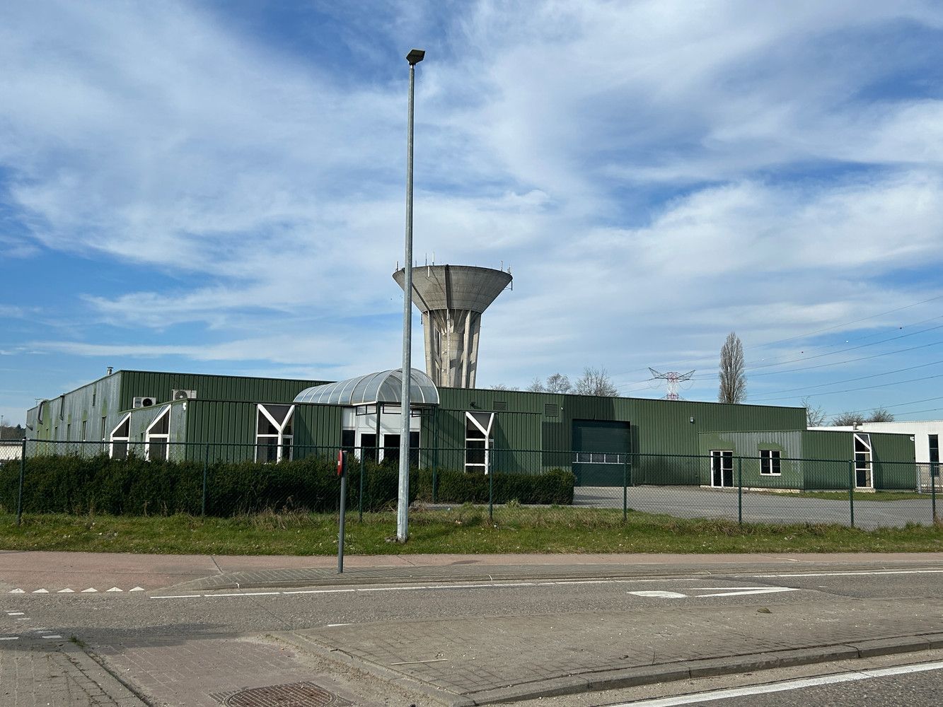 Commerciële ruimte te huur foto 6