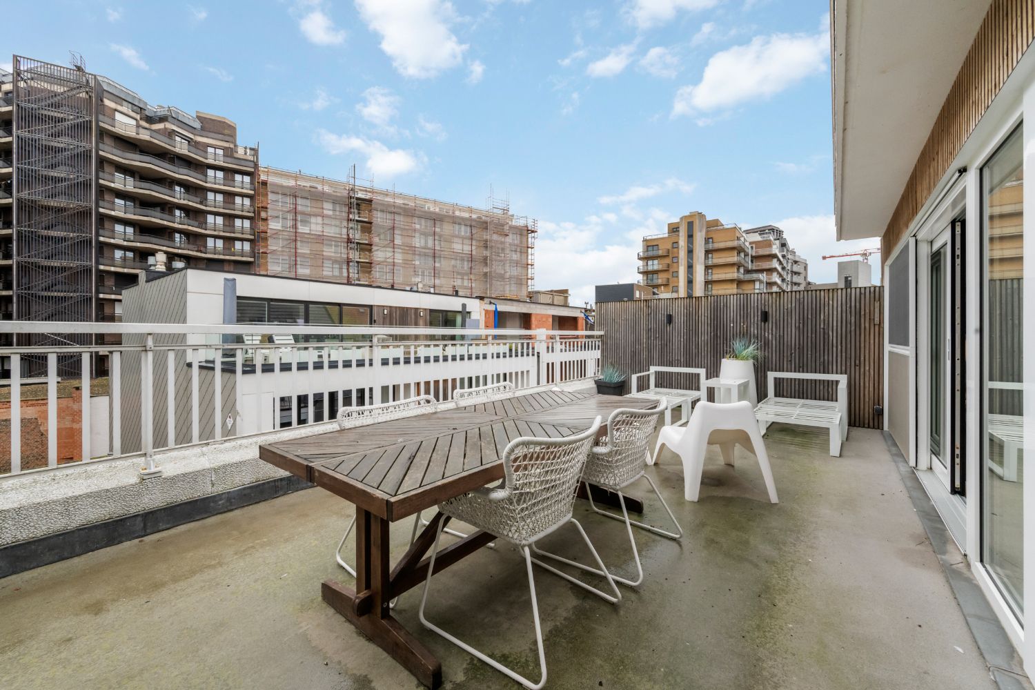 Stijlvol afgewerkt penthouse met 1 slaapkamer in het hart van Blankenberge foto 13