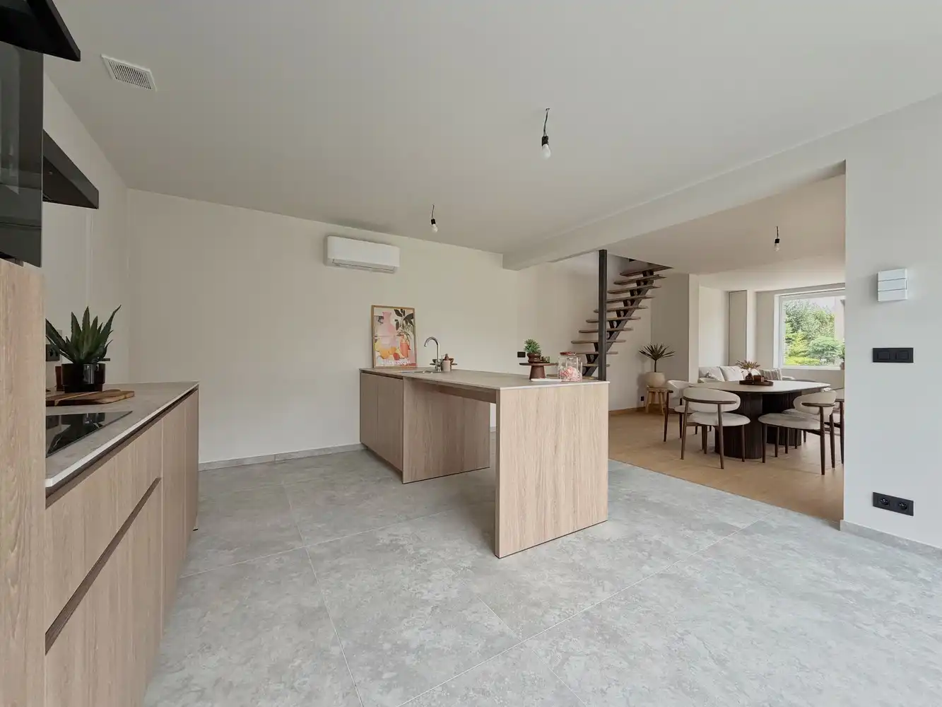 Exclusieve, energiezuinige woning met 3 slpks., 2 badks. + tuin foto 8