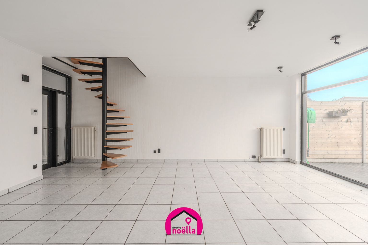 Halfopen bebouwing met tuin op toplocatie in Oostende foto 5