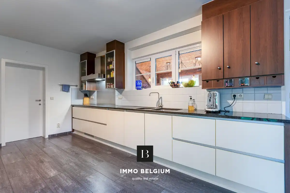 Ruime eigendom in de Concessie met 5 slaapkamers foto 9