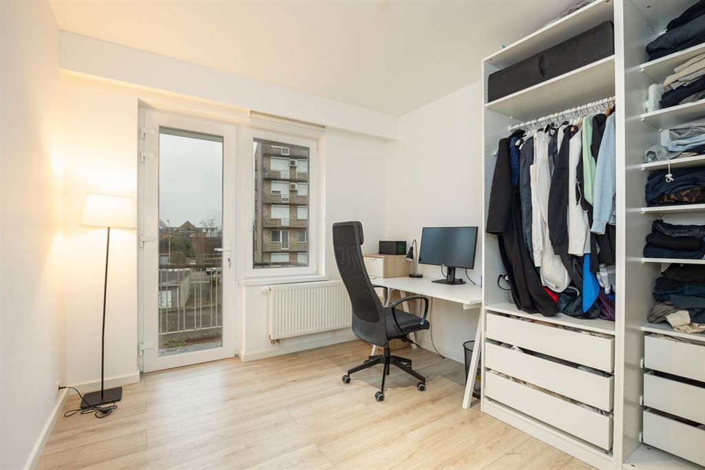 Instapklaar tweeslaapkamer appartement in de Groenenhoek foto 6