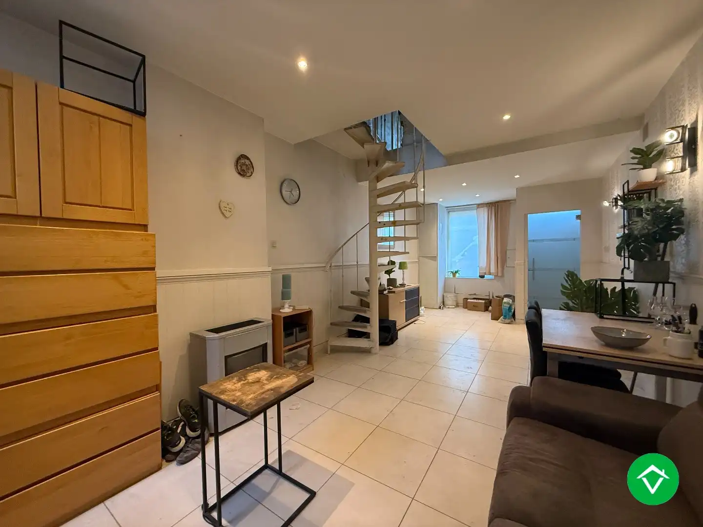 Op te frissen rijwoning met 3 slaapkamers in centrum Roeselare foto 5