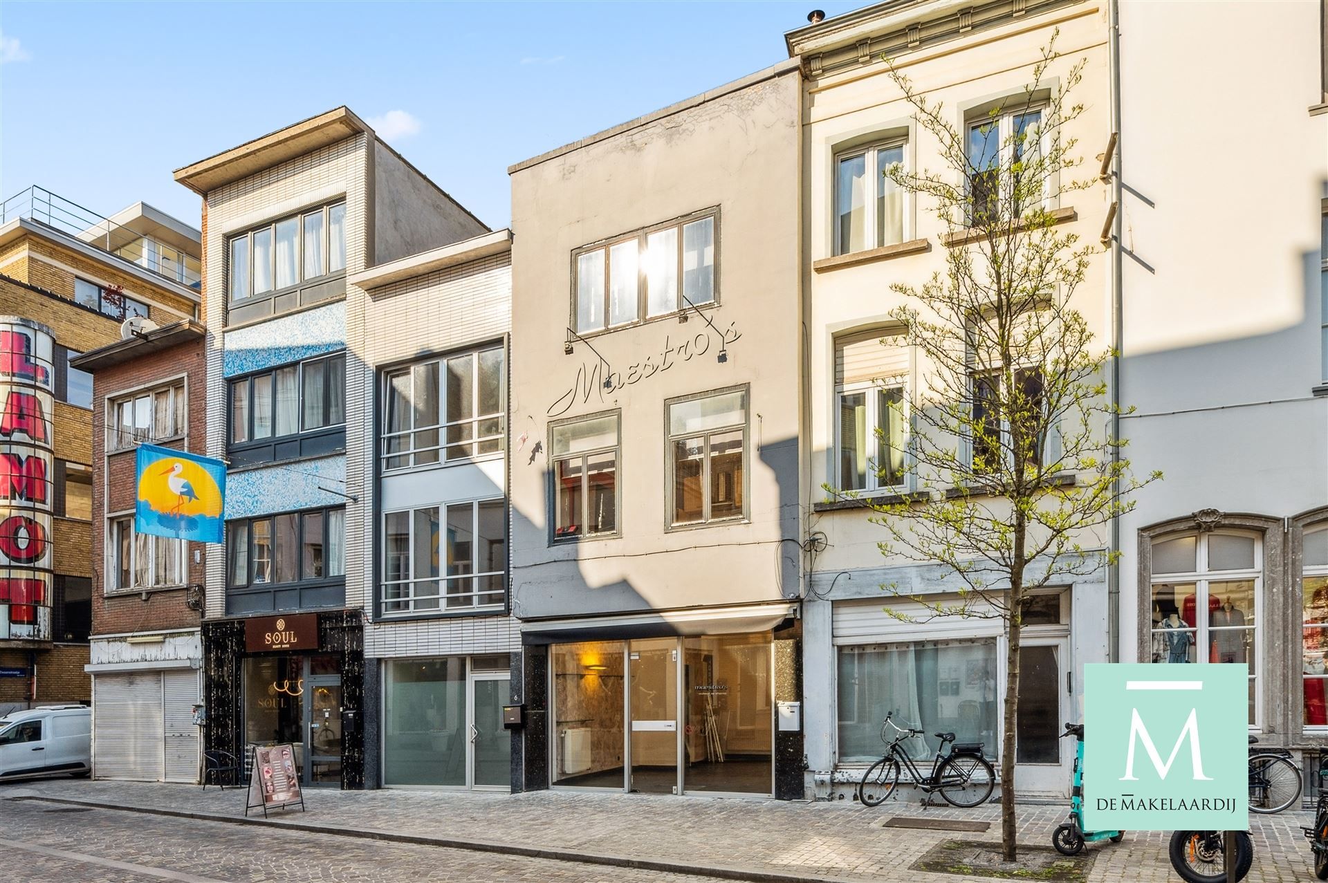 Handelspand met appartement gelegen op toplocatie in Mechelen foto 2