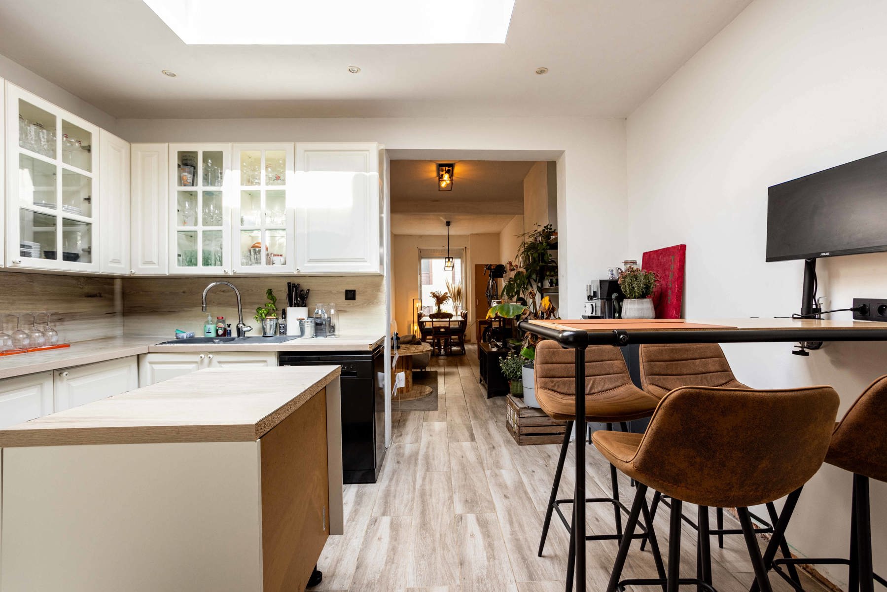 Te koop - Leuke rijwoning met 3 ruime slaapkamers foto 7