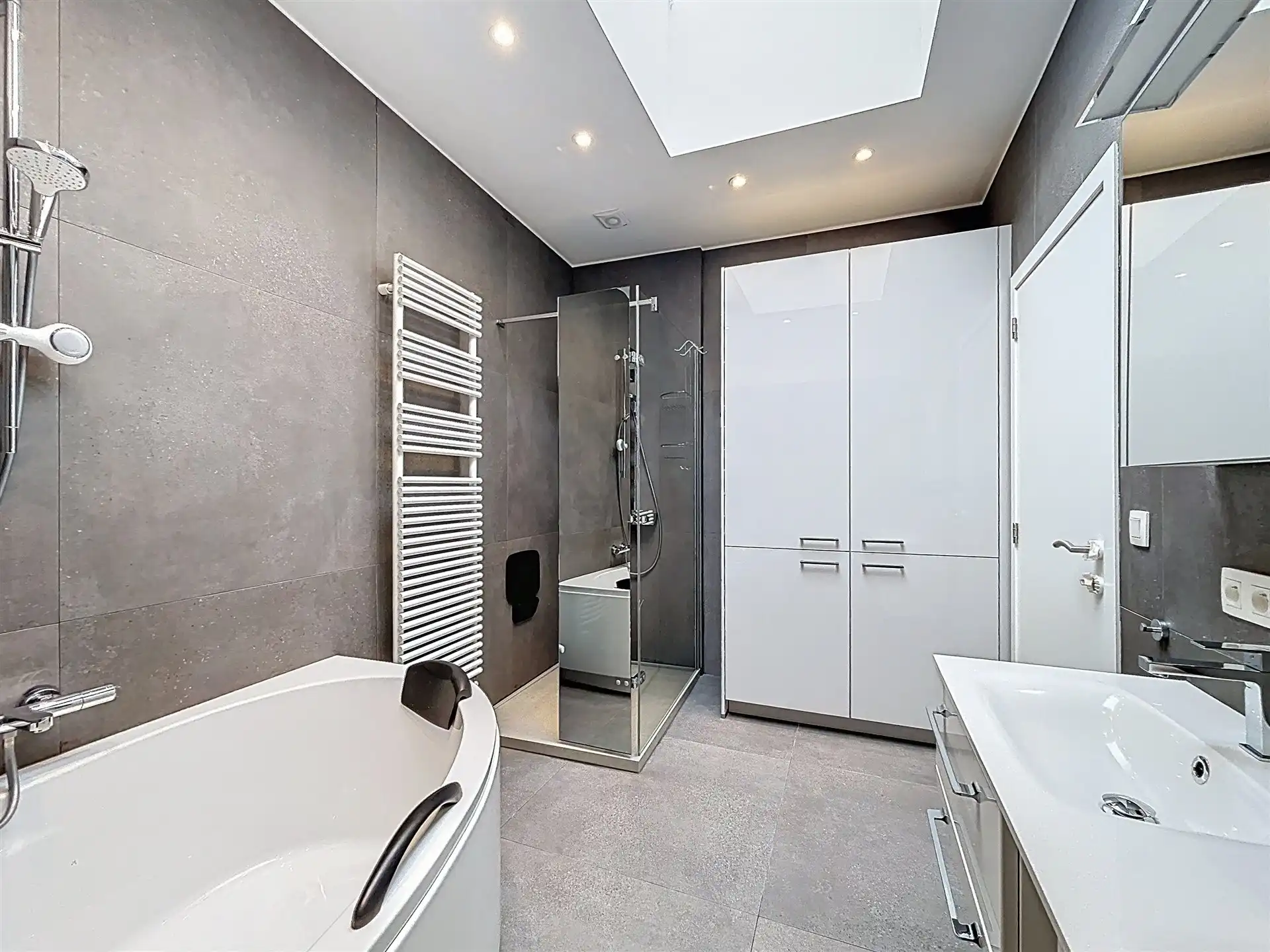 Energiezuinige gezinswoning met 3 slaapkamers en garage op perceel van 143m² foto 11