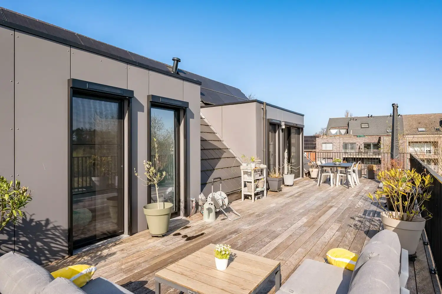 LUXE-APPARTEMENT I 2 STAANPLAATSEN I EPC= E19 I RUSTIG GELEGEN foto 25