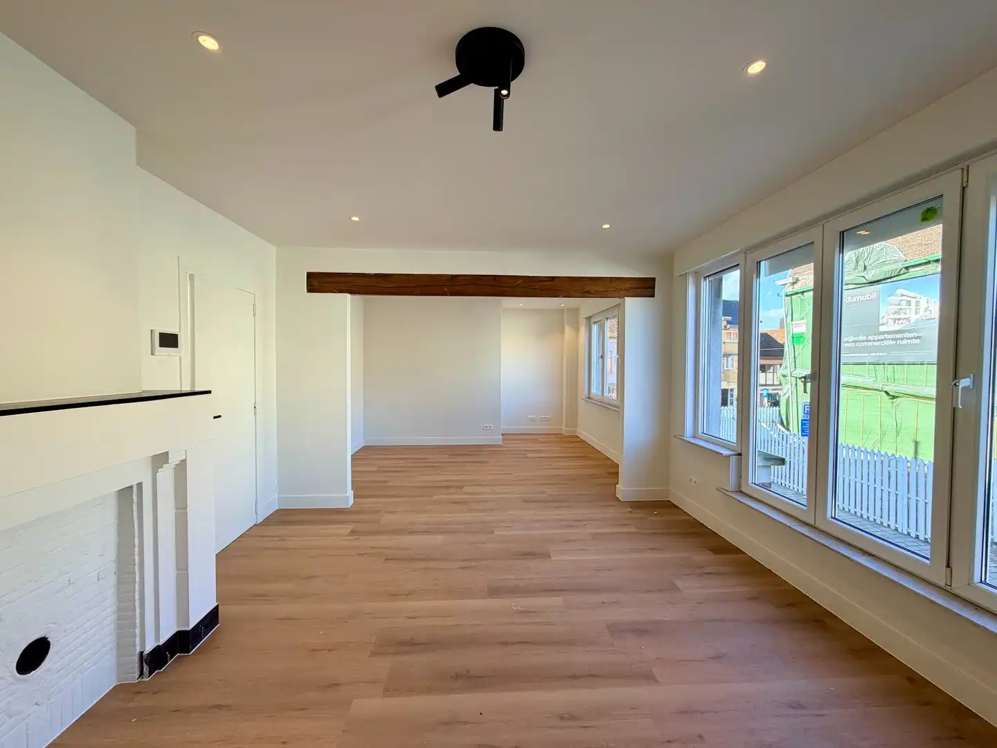 Gerenoveerd duplexappartement met 3 slaapkamers in centrum Tielt! foto 3