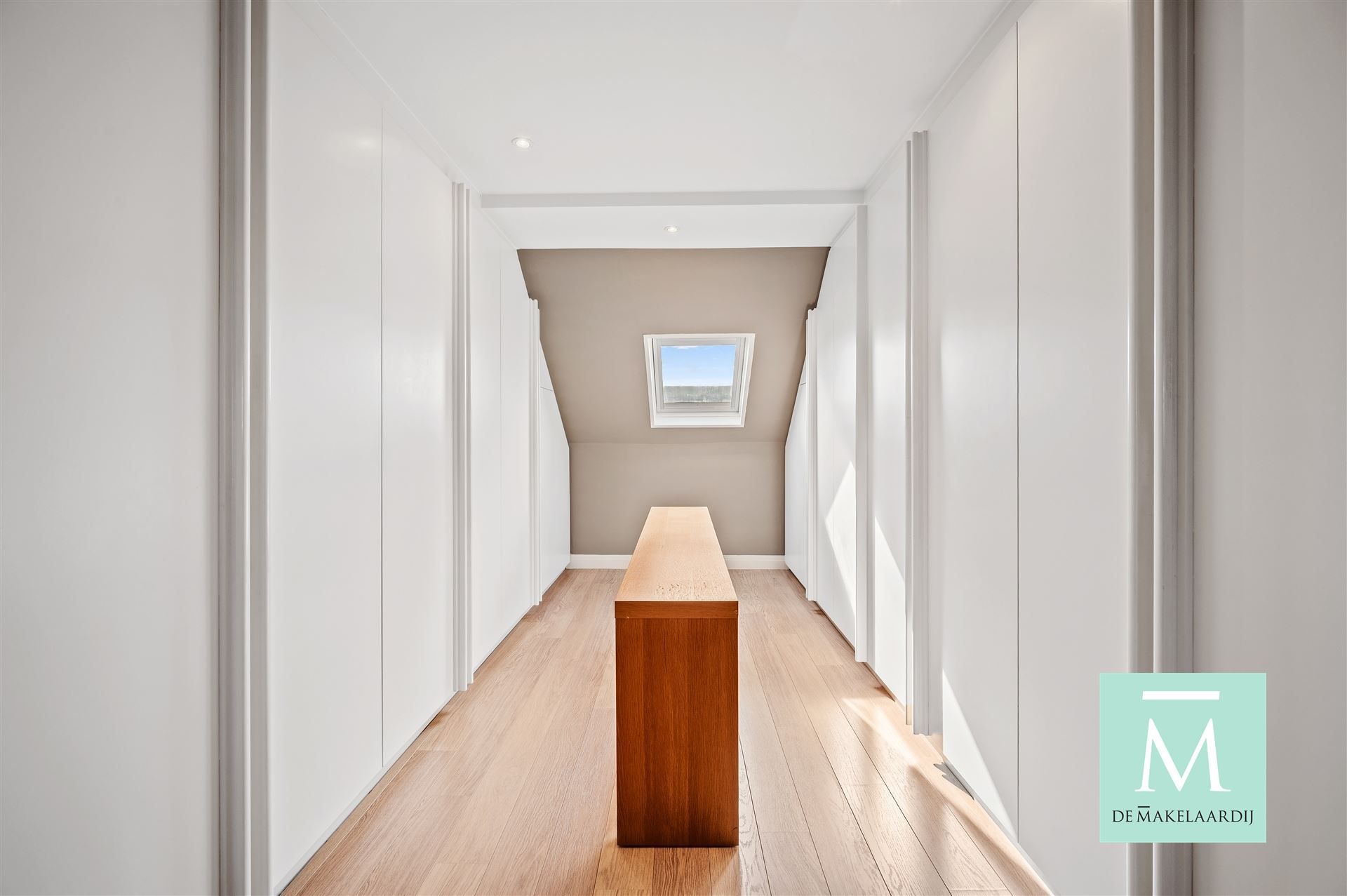 Prachtige handelswoning met overdekte garage nabij de vaart te Mechelen foto 23