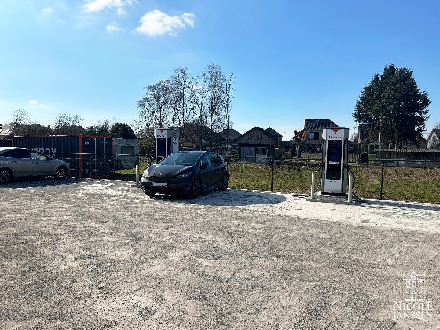 Vernieuwde instapklare loods van ca. 105m² op een vlot bereikbare locatie foto 7