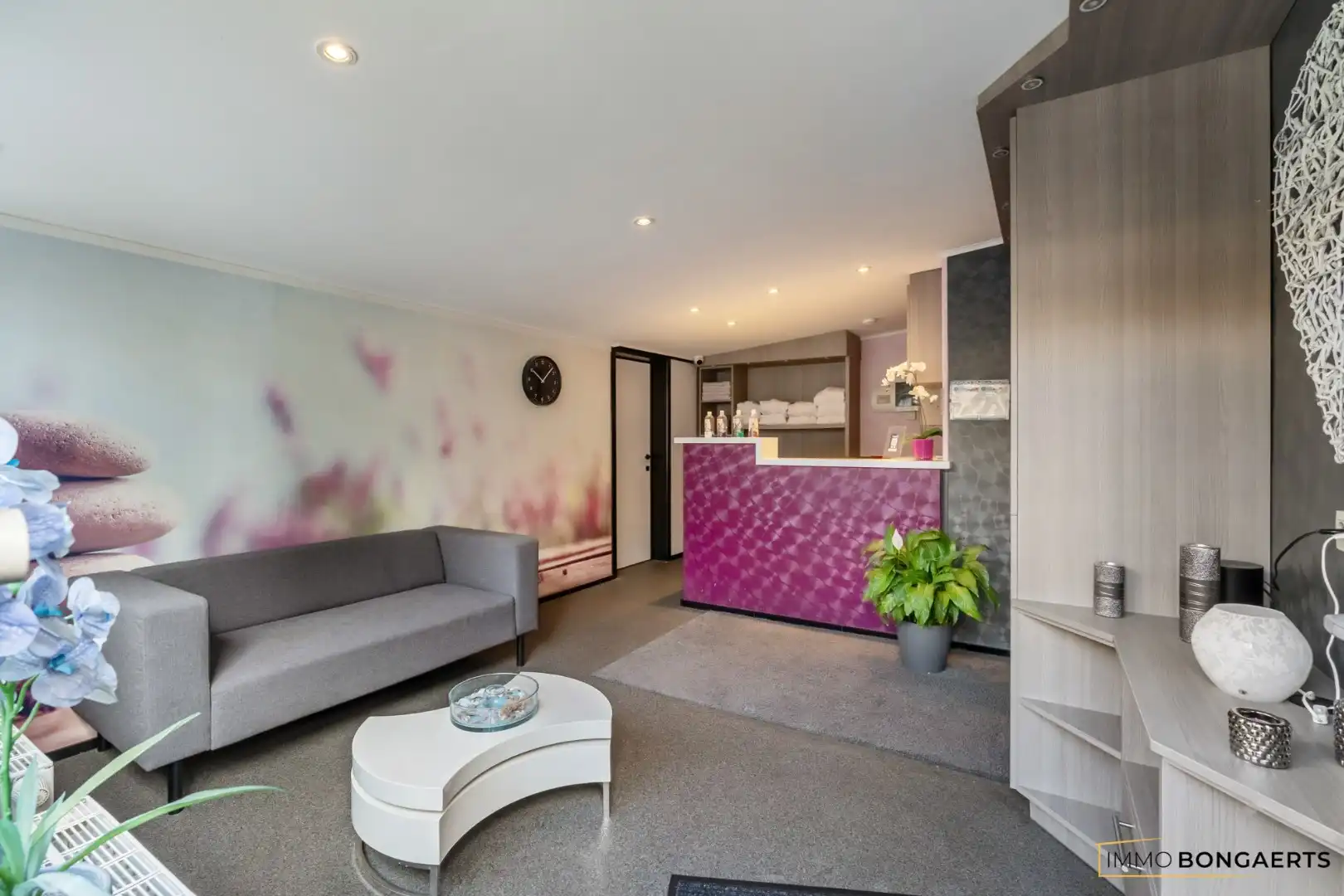 Exclusieve woning met volledig uitgeruste wellnesspraktijk nabij Hasselt foto 23