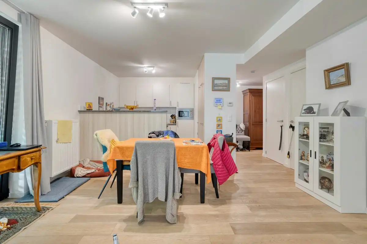 Assistentiewoning met 1 slaapkamer, garage, kelder en tuintje foto 11
