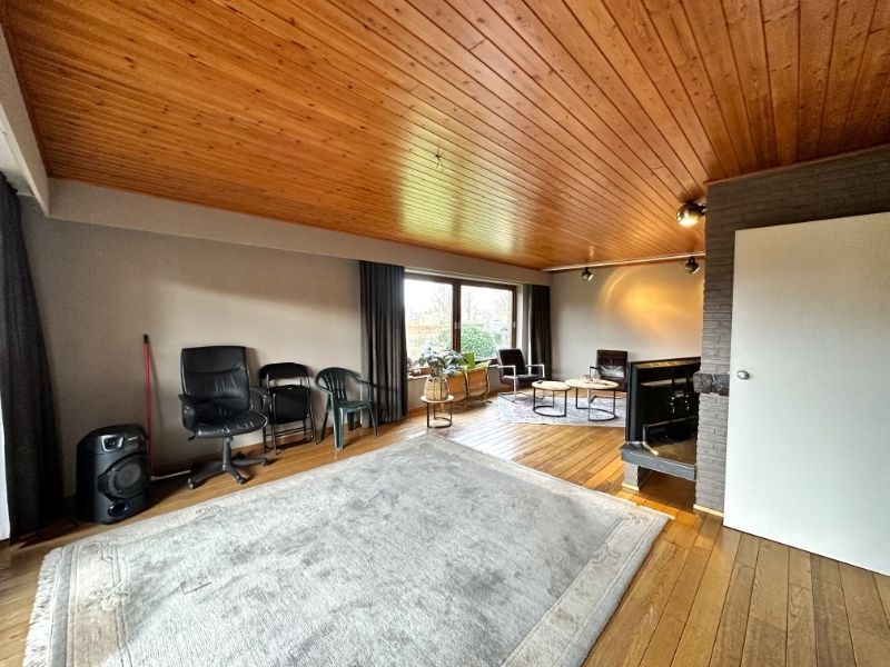 Ruime woning met 3 slaapkamers, garage en tuin – rustige ligging foto 16