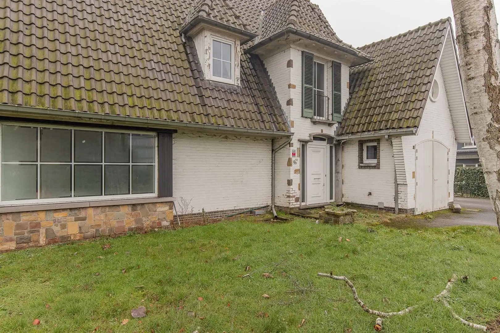 Statige villa met uitzonderlijk potentieel op toplocatie in Berlare foto 26