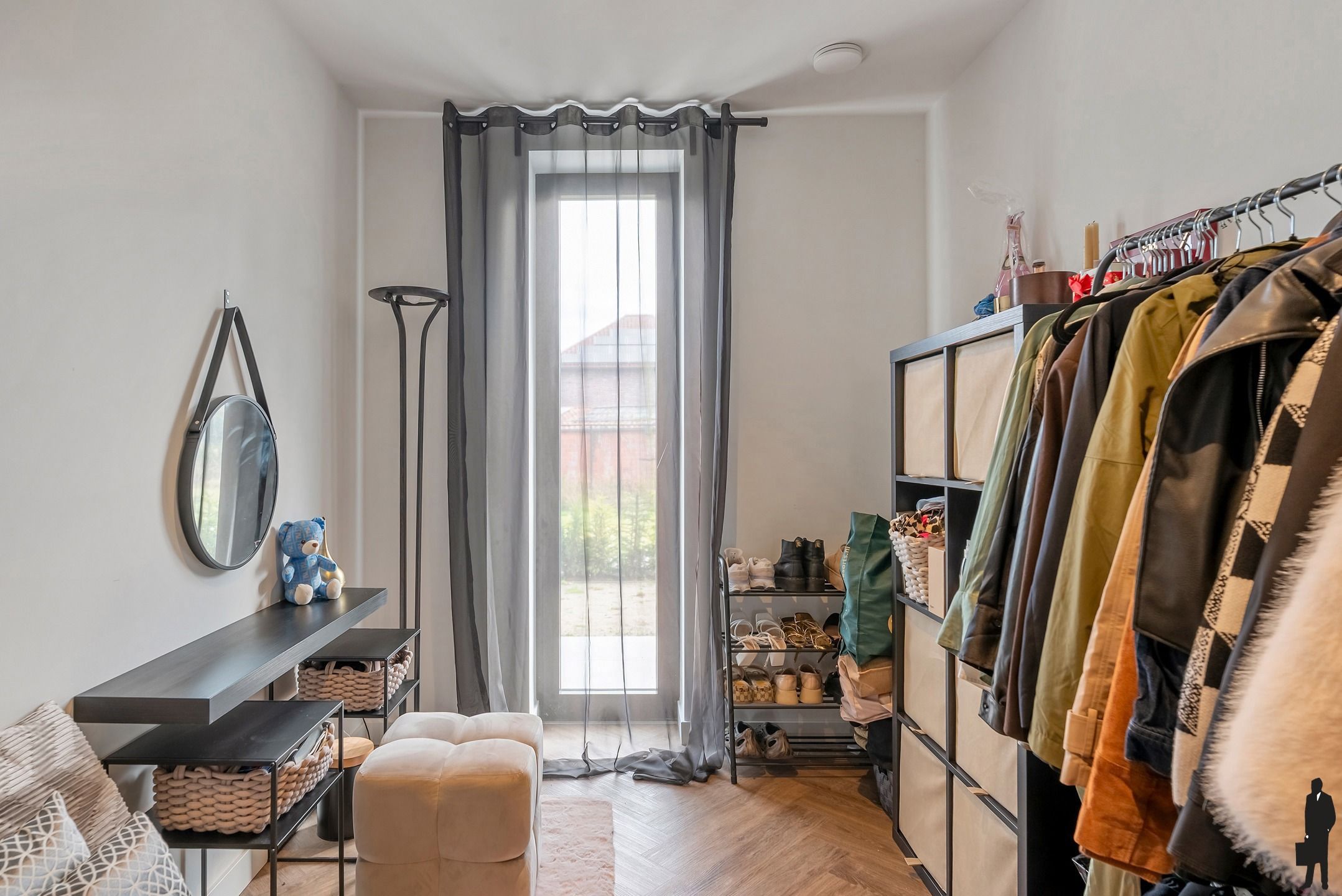 Luxe afgewerkt gelijkvloers appartement met twee slaapkamers foto 11
