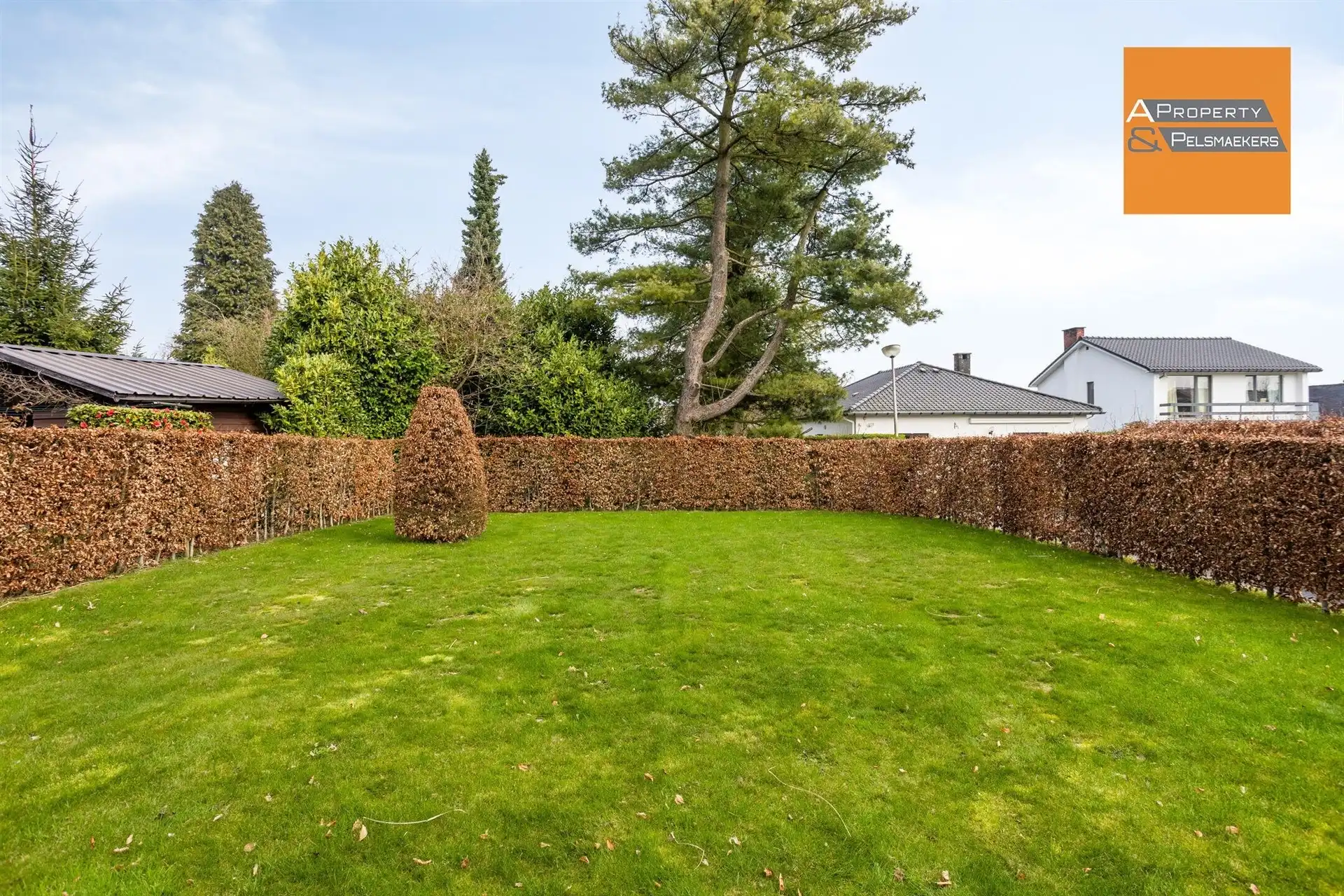 Lichtrijke villa met 4 slaapkamers nabij Britse School foto 28