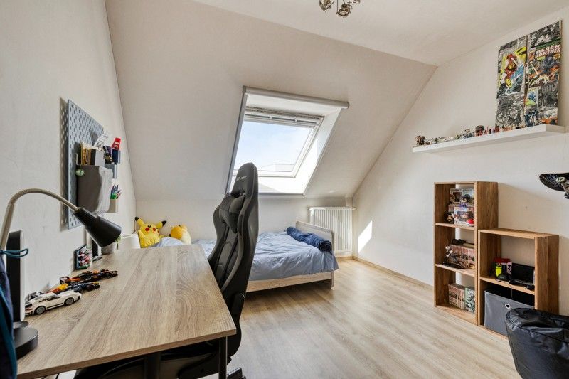 🏡 Gezellige woning met 4 slaapkamers én garage TE KOOP in Haspelstraat 17, te Sint-Eloois-Vijve! foto 19