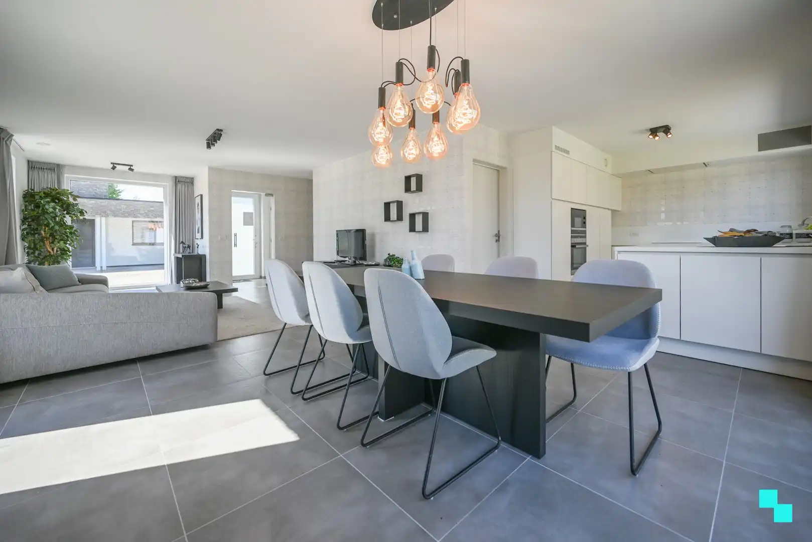 Ruime en energiezuinige nieuwbouwwoning gelegen te Izegem foto 9