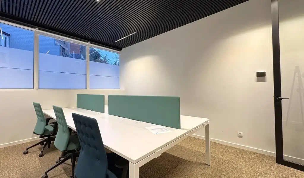 Full service kantoor in Humgy Singel te Berchem foto 11