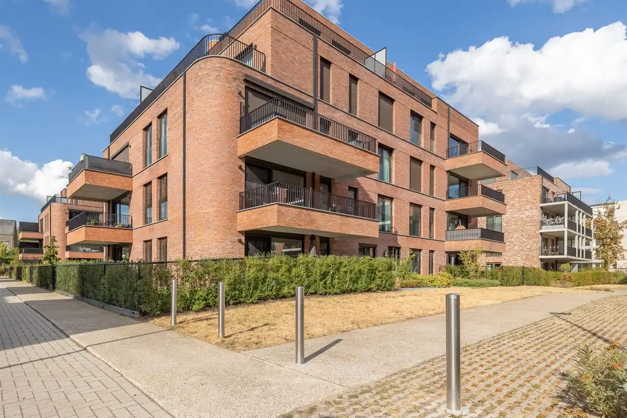 Lichtrijke penthouse met 2 slpk, terras en autostaanplaats foto 32