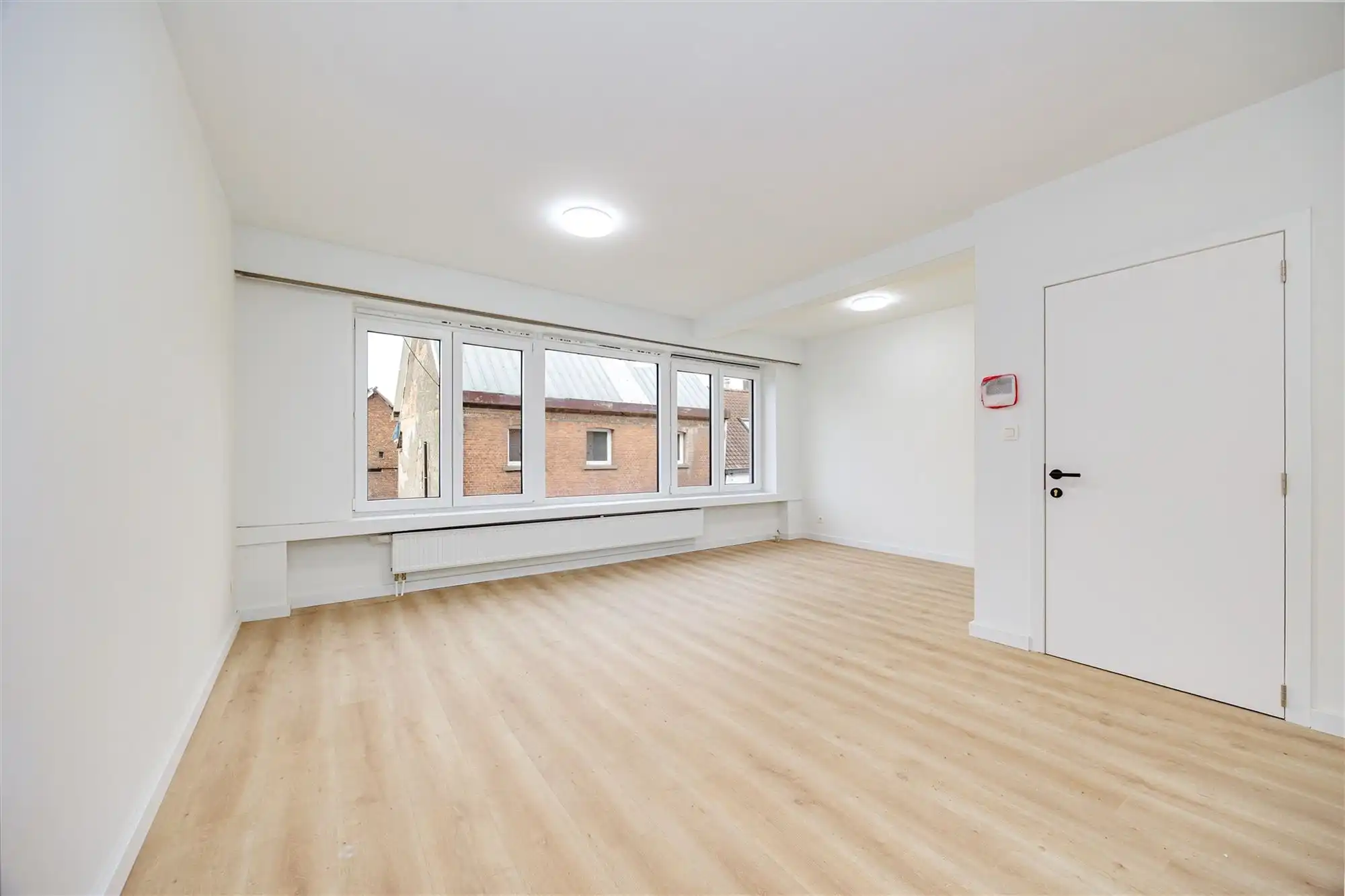 Vergund gerenoveerd appartementsgebouw  foto 13