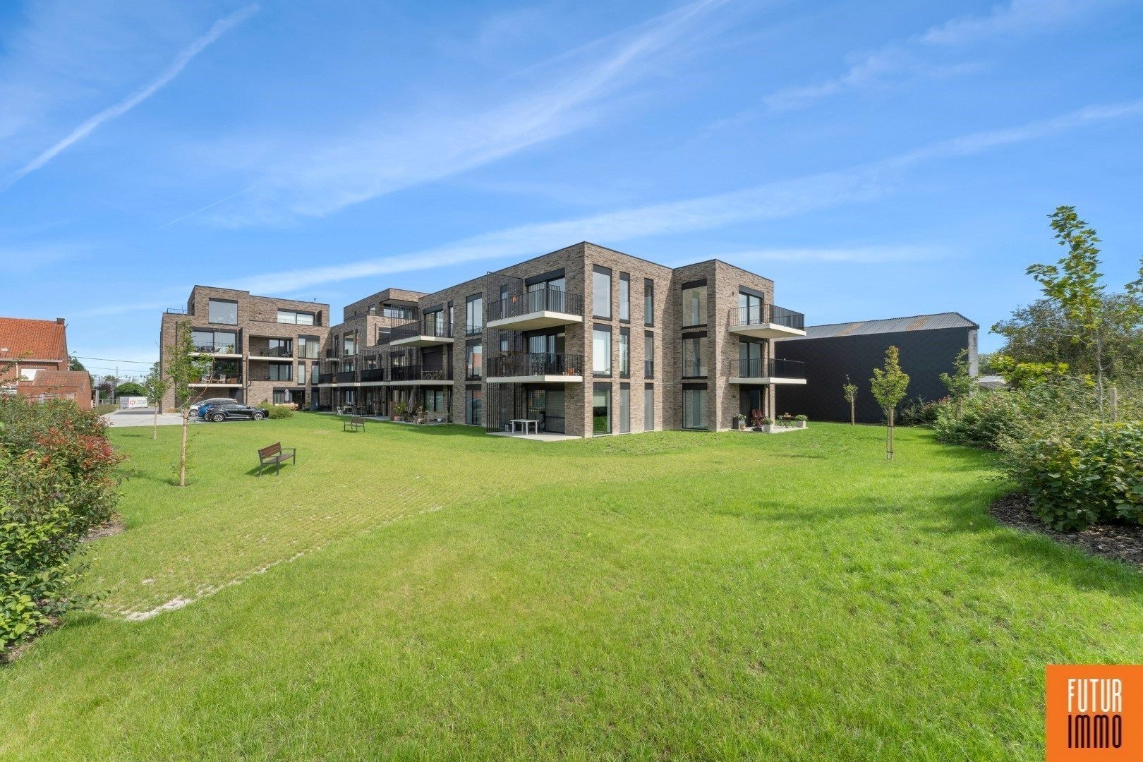 Ruim 2-slpk appartement met dubbel terras - nu korting van € 19.500! foto {{pictureIndex}}