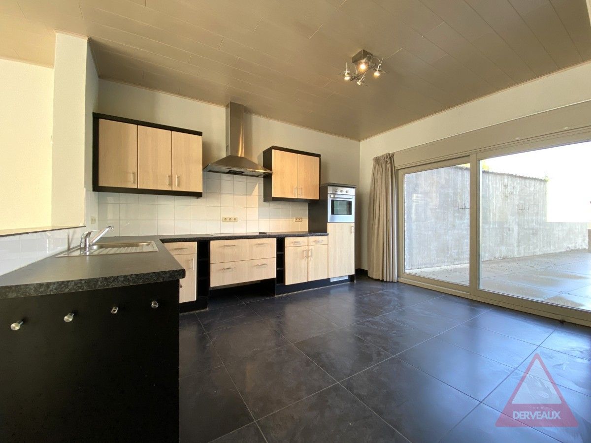 Langemark-Poelkapelle – Instapklare woning met tuin en garage foto 5