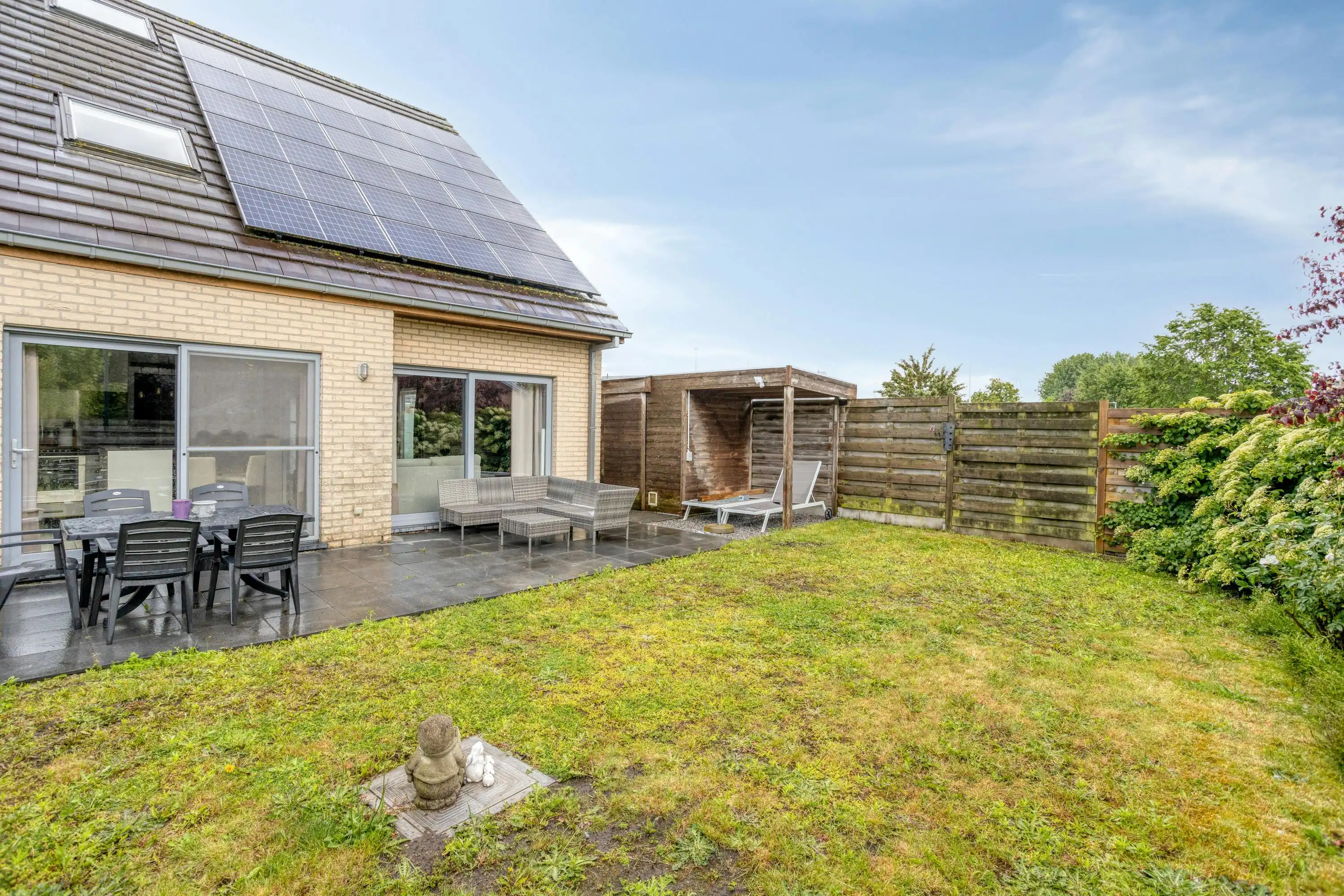 Instapklare gezinswoning met zonnige tuin nabij De Gavers foto 16