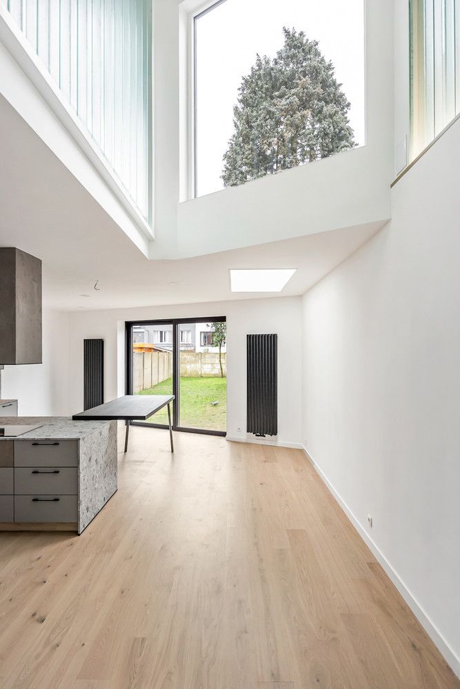 Riante volledig gerenoveerde 5-slk-woning met tuin (EPC A) foto 4