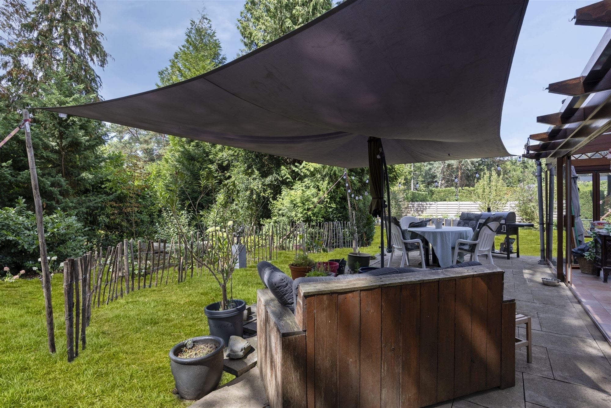 Verrassend ruime villa met klasse in een groene omgeving foto 62