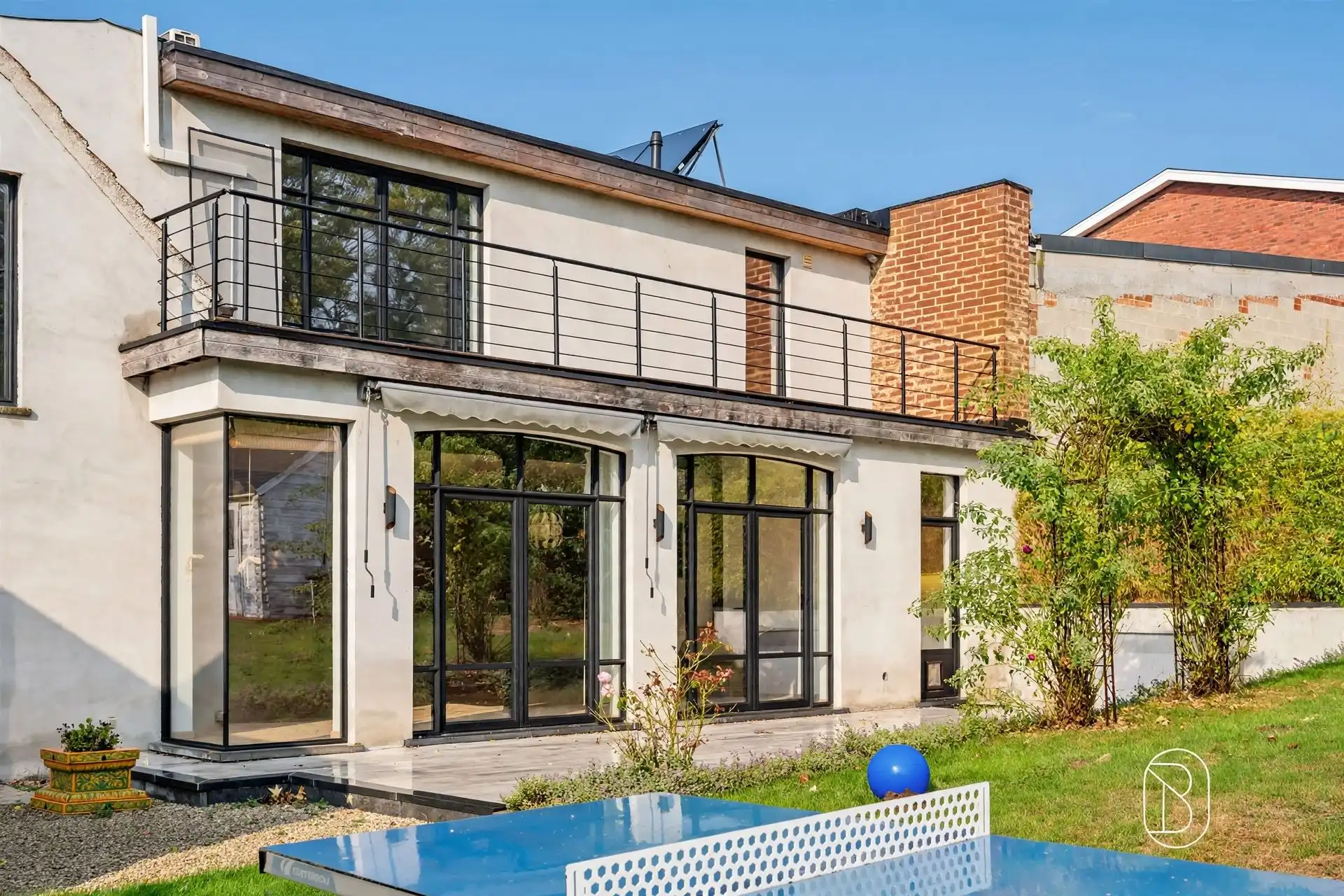 Ruime karakterwoning met 4 slk, grote tuin en charme. foto 15