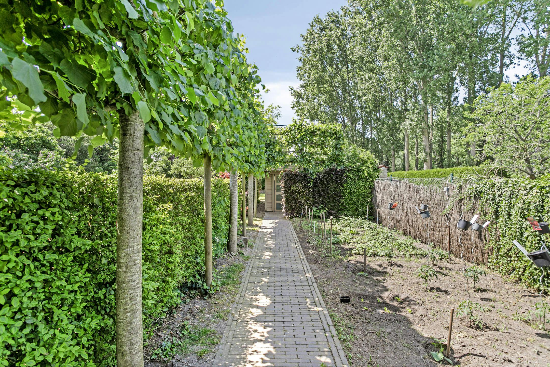 Exclusieve woning op 2.500 m² te koop in Diksmuide foto 31