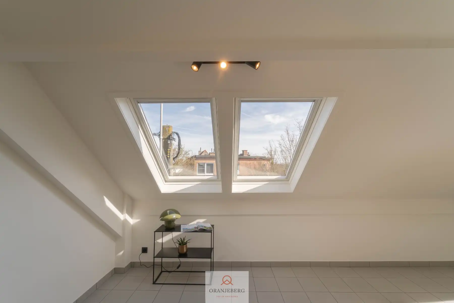 Gerenoveerd, lichtrijk 2 slpk-appartement met zonneterras foto 7