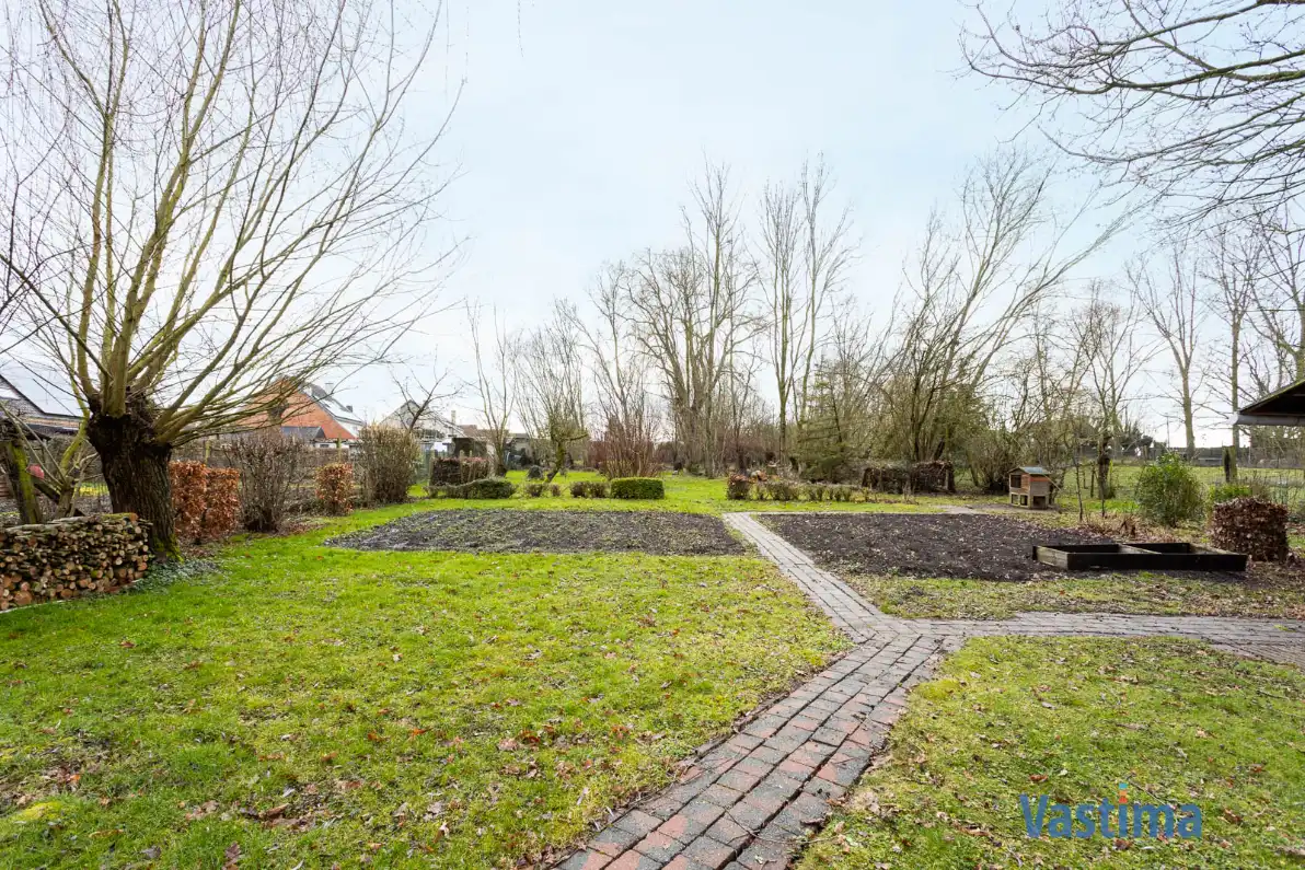 Ruimte, rust en comfort voor het hele gezin in het hart van Baardegem foto 24