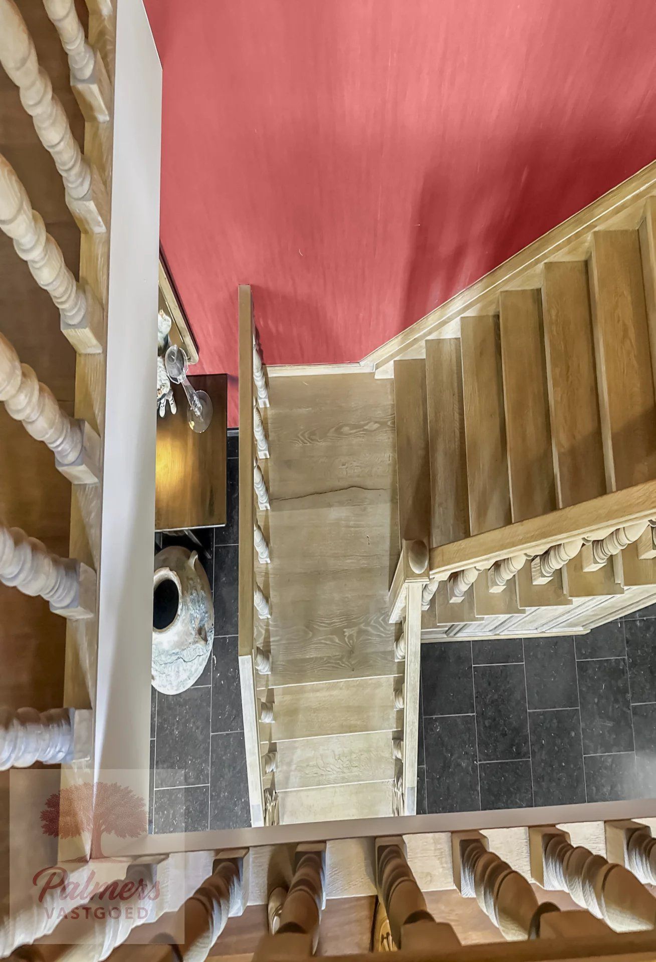 Veelzijdige villa eventueel voor vrij beroep. foto 31