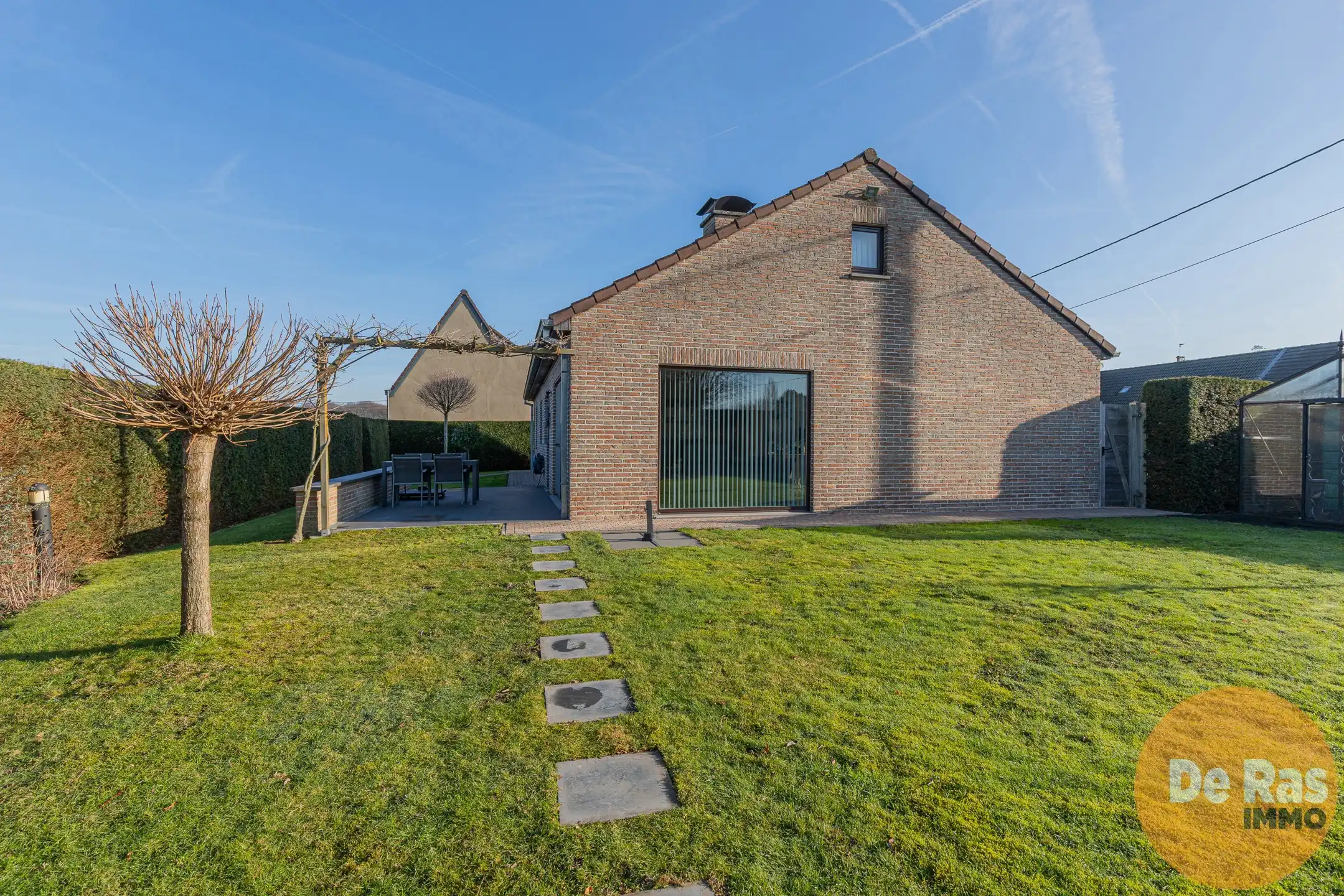 OORDEGEM - Instapklare bungalow/3 slp/garage en mooie tuin! foto 19