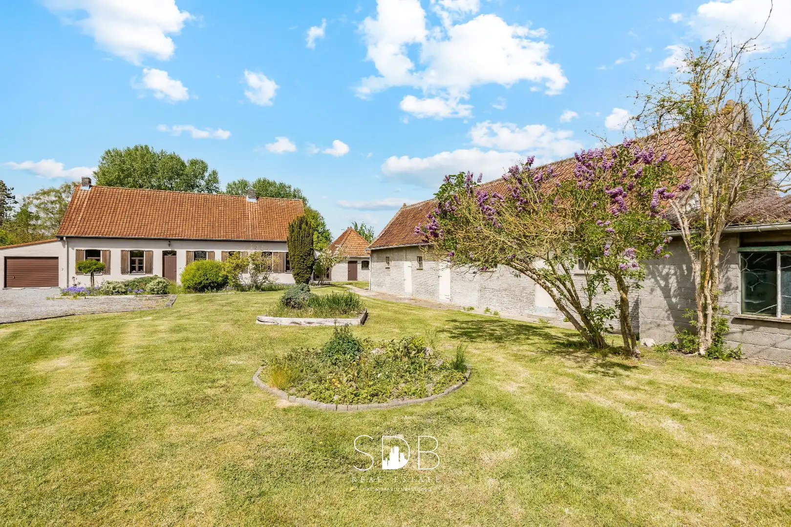 Authentieke hoeve met bijgebouwen en graslanden op 6.664m² met mogelijkheid tot bijkomend grasland op 3.070m² foto 24