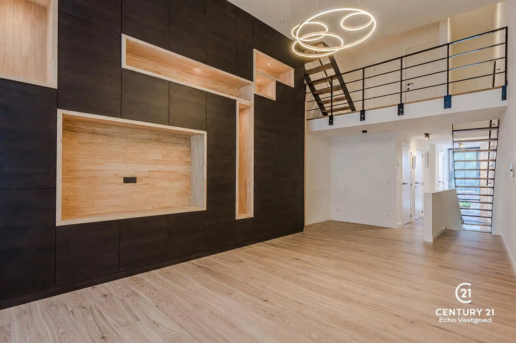 Exclusief gerenoveerd triplexappartement in hartje Turnhout foto 15