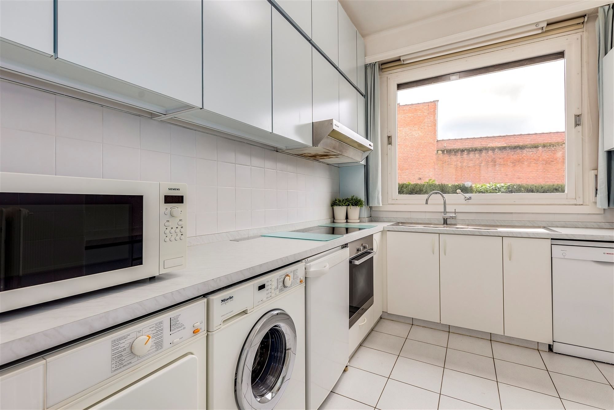 Praktijkwoning met 6 - 7 slaapkamers en gezellige tuin foto 22